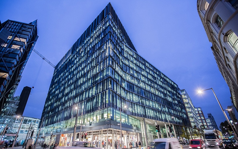 Image extérieure du l’efficacité de Blue Fin Building, Londres