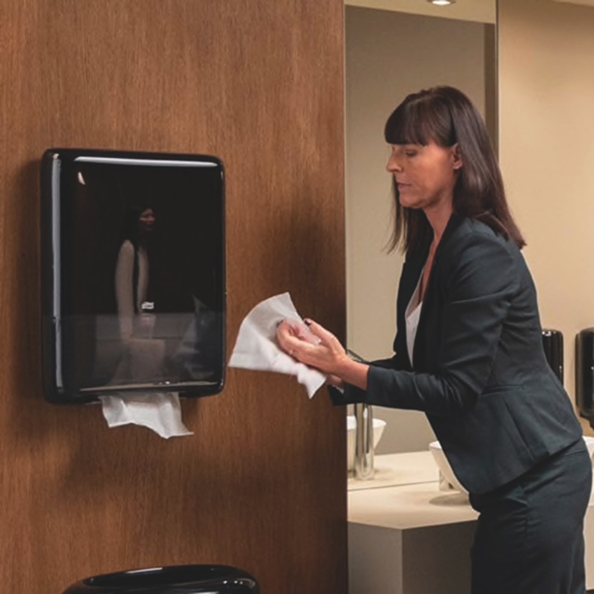 Tork PeakServe® Mini Continuous™ Paper Hand Towel Dispenser Black H5