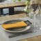 Tork Premium LinStyle® sinapinkeltainen Dinner-lautasliina 1/8-taitto