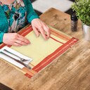 carousel-thumbnail-3