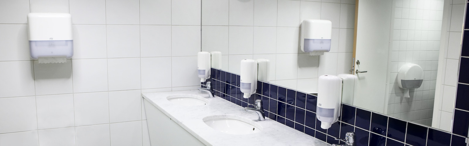 Commercial bathroom accessories dispensers | dispenser | Tork US